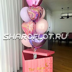Коробка-поздравление с шарами Фламинго