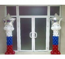 Колонна из шаров Триколор со звездой 2м