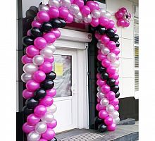 Гирлянда из шаров «Черный-Фуксия-Серебро»