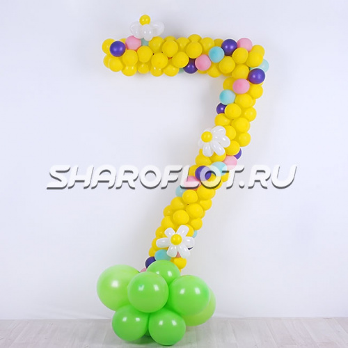Цифра 7 из шаров