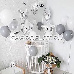 Нежное украшение на выписку из роддома