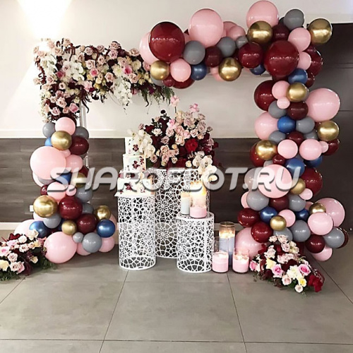 Разнокалиберная гирлянда "Розовые розы" Разнокалиберная гирлянда "Розовые розы"