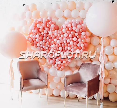 Фотозона из шаров на 14 февраля