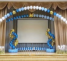 Украшение с гирляндой на выпускной