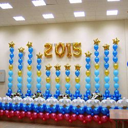 Стена из шаров на выпускной