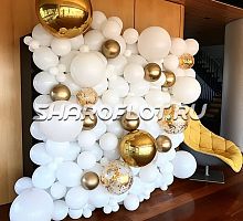 Фотозона из шаров "Белое золото" 2х2м