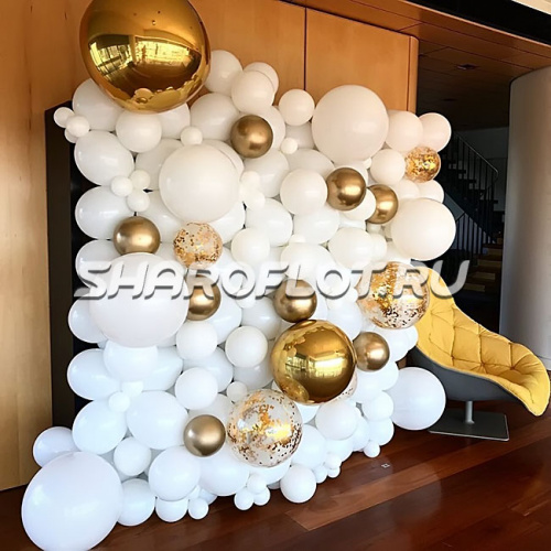 Фотозона из шаров "Белое золото" 2х2м