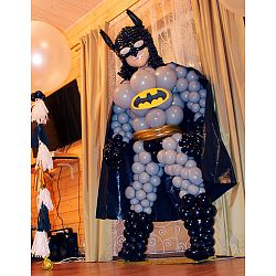 Фигура из шаров «Бэтмен»