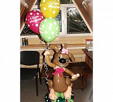 Фигура из шаров «Собачка с цветами»