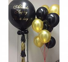 Композиция с большими шарами №2