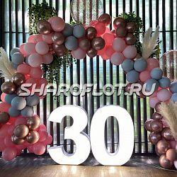 Фотозона Девушке на 30 лет