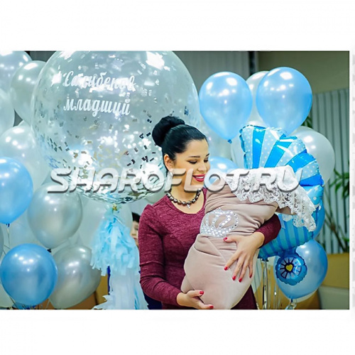 Шарики на выписку с большим шаром с конфетти